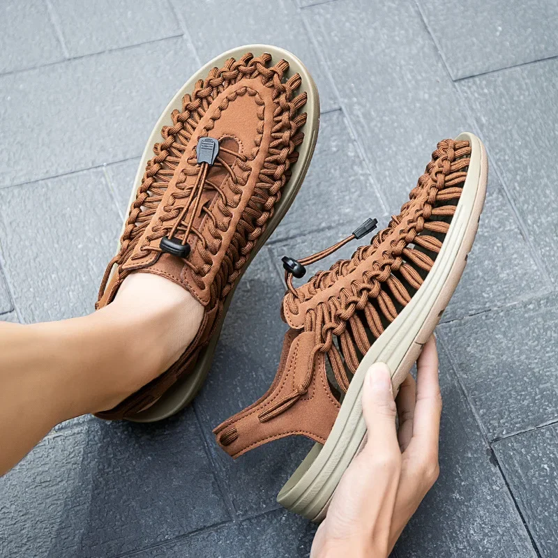 Mens Fashion Trend 2026 - صنادل رجالية أنيقة لعام 2026، أحذية