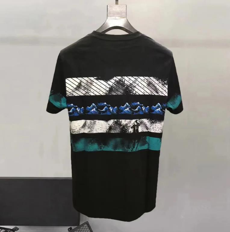 أوروبا والولايات المتحدة الرجا - مراجعة Mens Fashion Summer 2025 وسعره