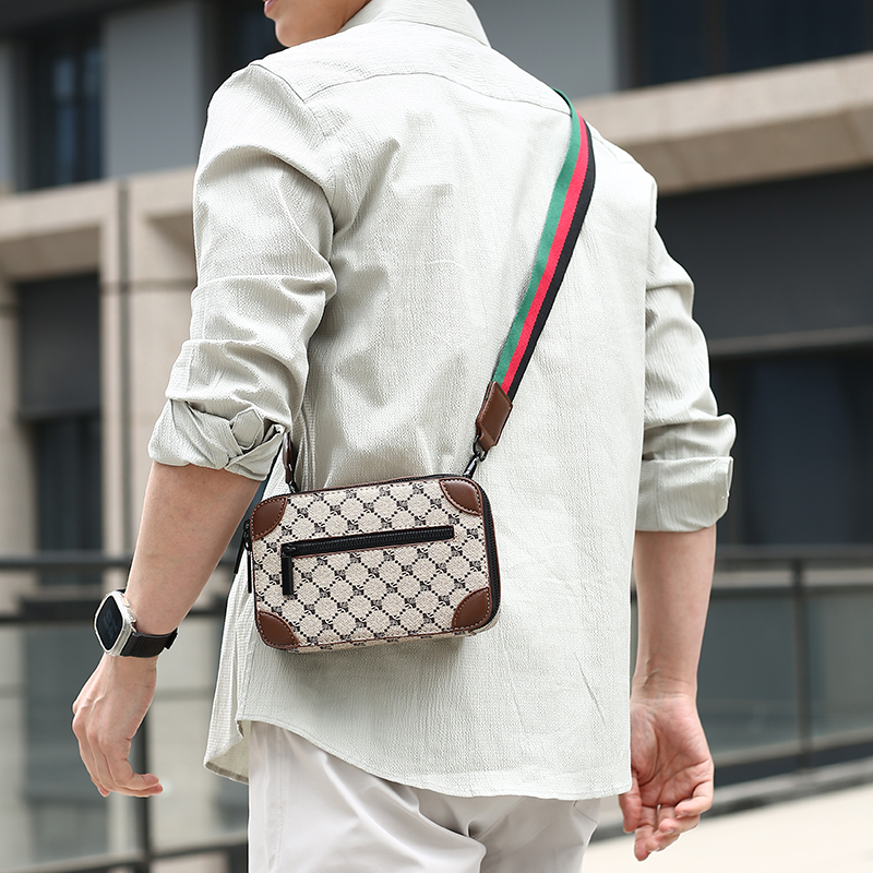حقيبة رجالية عصرية جديدة لعام  - مراجعة Mens Fashion Trend 2026 وسعره